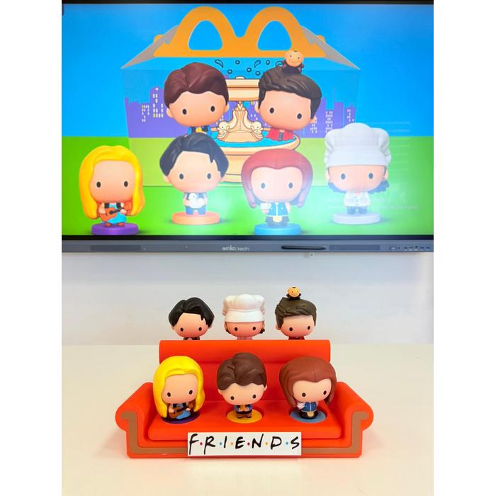 Friends Figürleri Koltuk Standı McDonalds Figürlerine Uyumlu